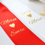 Kişiye Özel Takı Kurdelesi Kırmızı/Beyaz (İsim ♥ İsim)